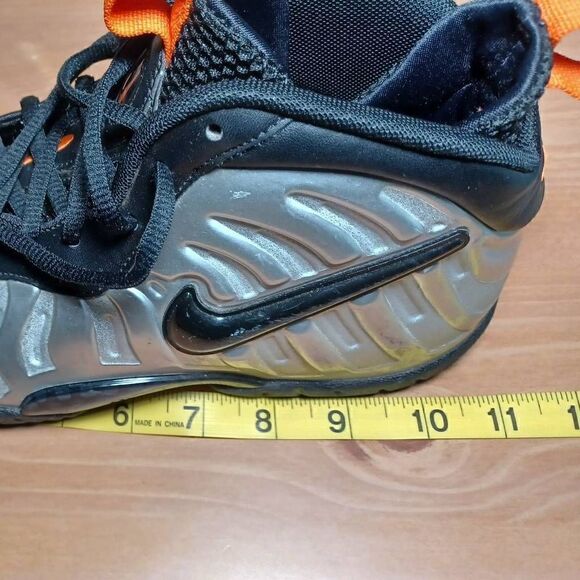 Nike Little Posite Pro Halloween big kid Size 7Y - Picture 8 of 9